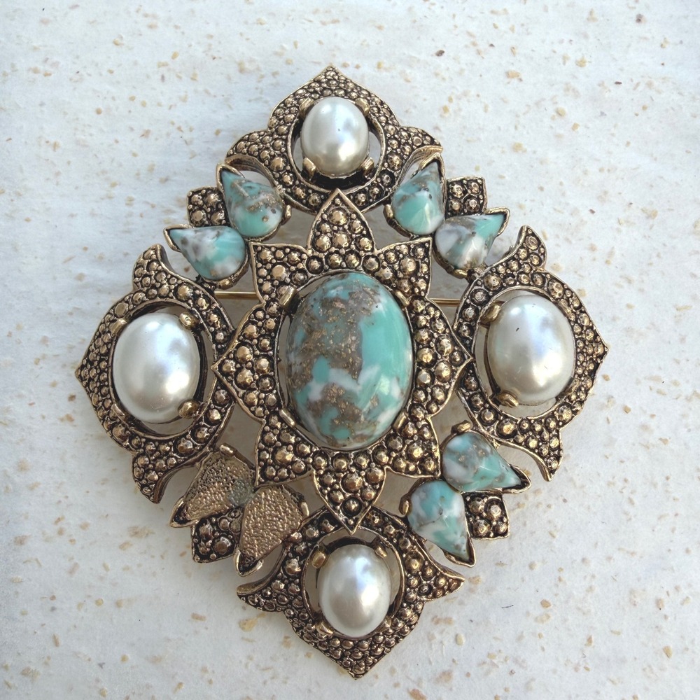 Vintage Sarah Coventry Faux Turquoise and Pearl Maltese Cross Brooch Pin